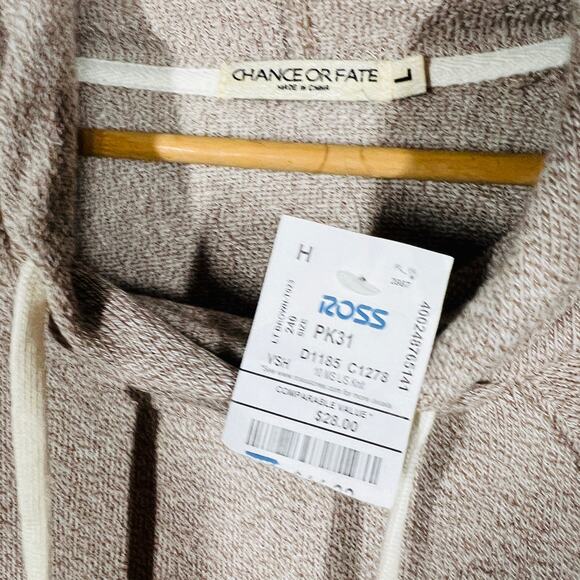 NEW! Chance or Fate LA Loose Knit Hooded Pullover Top Wheat Casual Handwarmer L - Picture 5 of 5